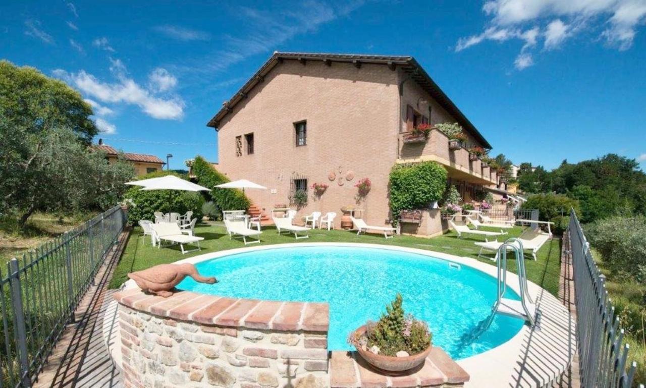 Casa Vacanze Con Piscina A San Gimignano 아파트 호텔 외부 사진