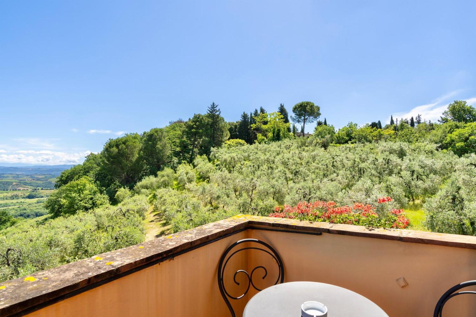 Casa Vacanze Con Piscina A San Gimignano 아파트 호텔 외부 사진